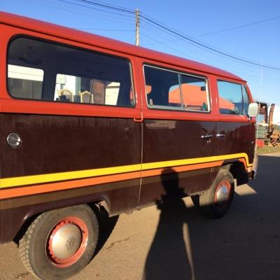 Based in Shoreditch/East London. We supply antiques and collectables to the public and trade aswell as props into the corporate and entertainment industry.