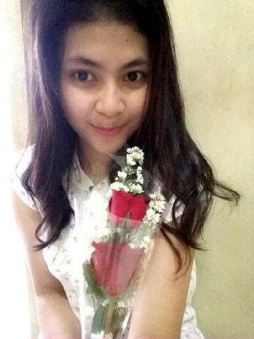 revarasyiqah's profile picture. 