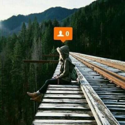 Mia_thisper's profile picture. .