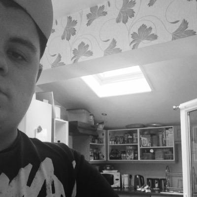 skittleFruits's profile picture. #TeamDianite #ProSyndicate #DragonAgeFan #TrapInBase #EDM #TeamMianite