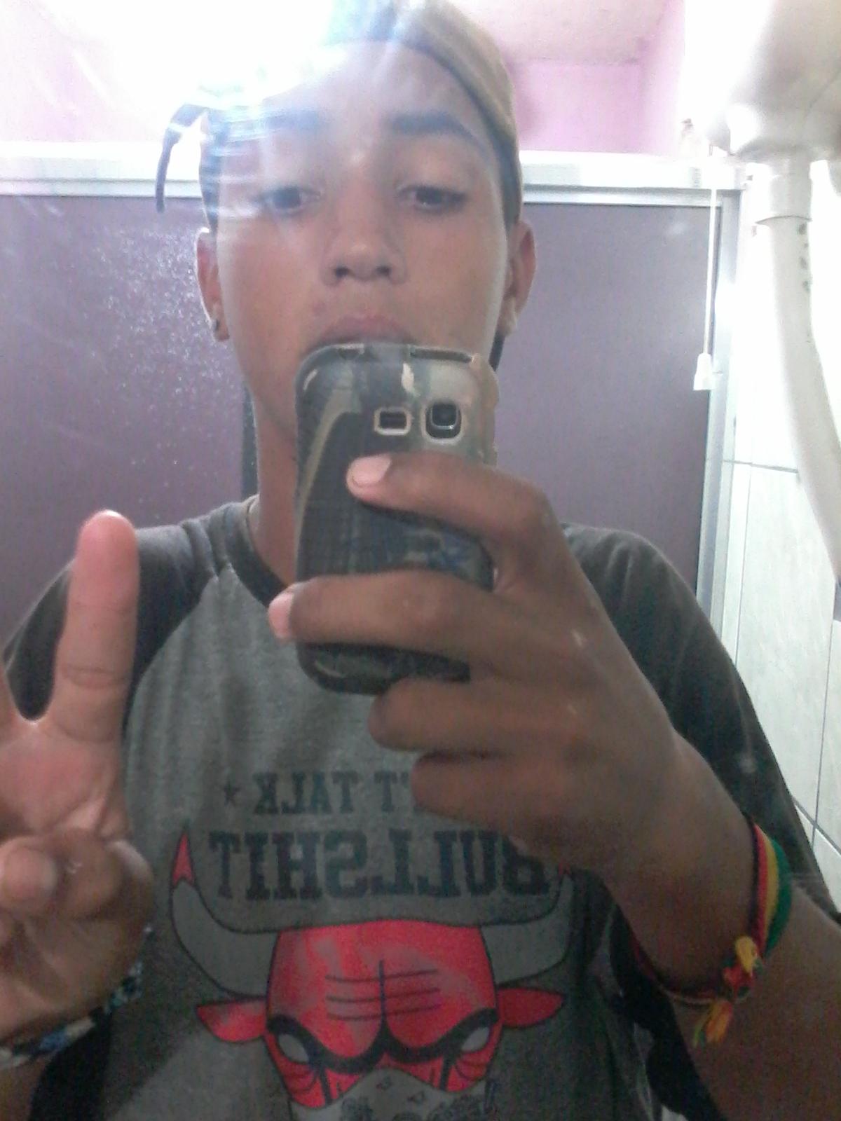 Sou Feliiz :D