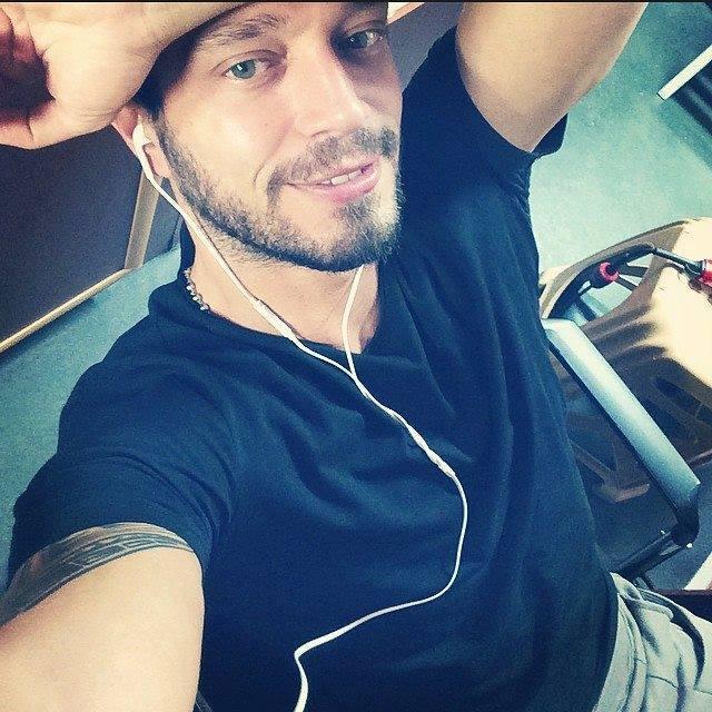 green_mrt's profile picture. 