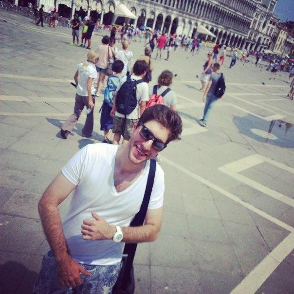 oscar_bareev's profile picture. 