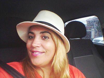 # BLINDADA POR DEUS#