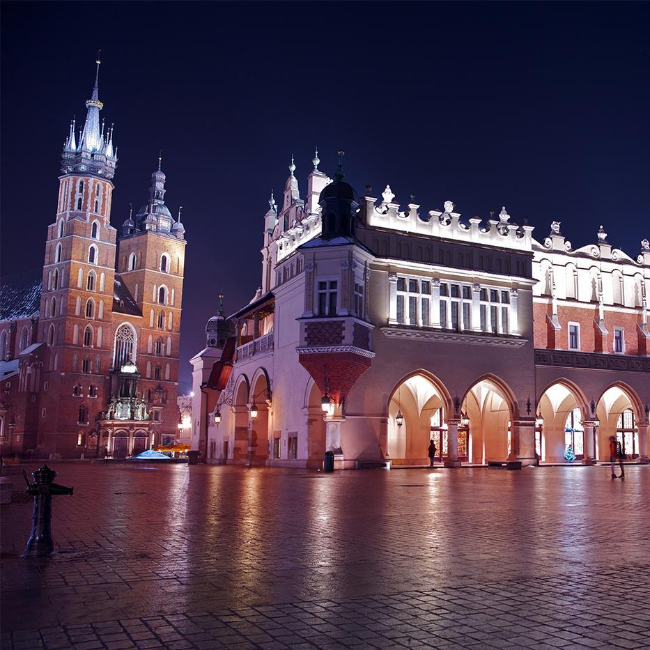 I'm a blogger living in Krakow, Poland and I write about stuff going on in Krakow