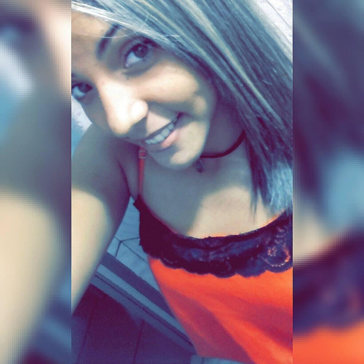 Vamos ser Feliz ♪♫♪♫                              Whats : 87423152 :)