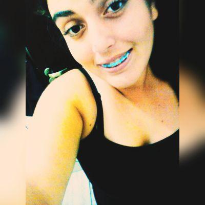 Mexer com essa novinha vai te dar dor de cabeça✌
