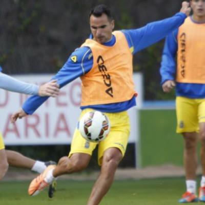 Twitter oficial de Ángel López jugador de la UD Las Palmas, ex-RC Celta de Vigo, Villarreal CF y Real Betis.  Internacional con españa sub21 y absoluta