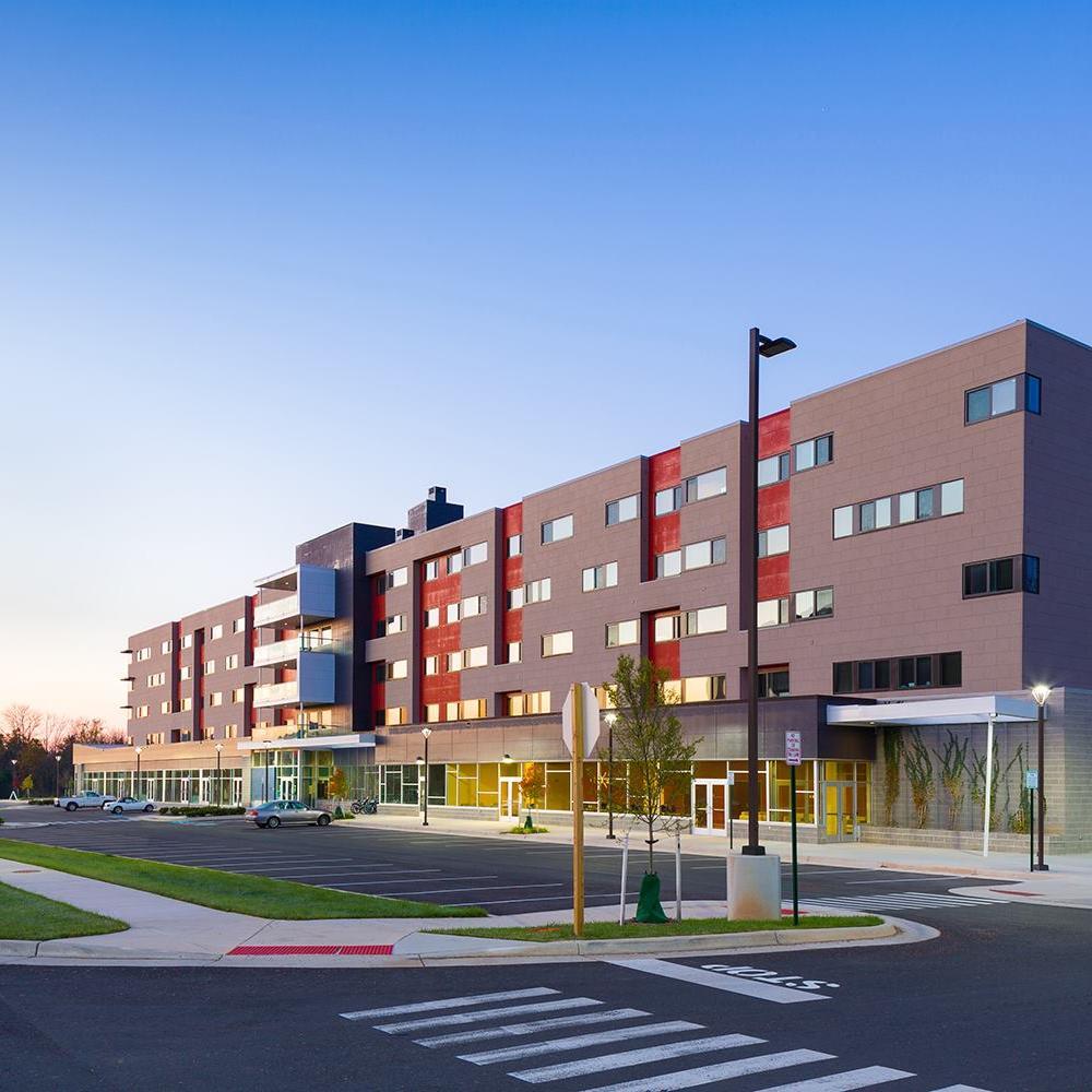 Beacon Hall Retail offers a unique mix of retailers, restaurants and service providers to the Prince William Campus of GMU and the surrounding community.