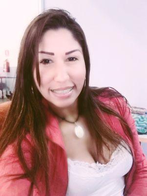 Nacida en Tierras Guayanesa;Ciudad Bolívar, Gerente General Sakura Motors CD. Bolivar mi profesión Administradora; Folklorista 100% mami de Manu y Marijo 👩‍👧‍