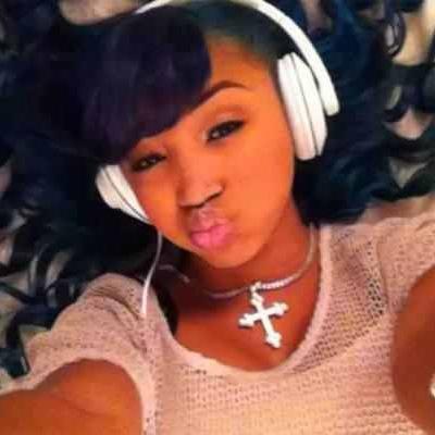 MMS basketball player luv to rap raper that i look up to fifty hermany and omg girlz rich homie ciara.. im to cute to be single