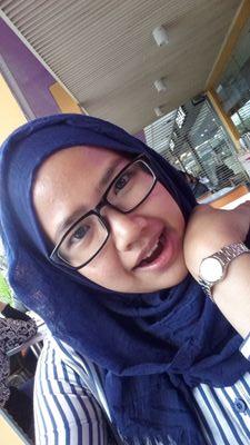 God & family *Fak.Ekonomi UNPAS*                              Line,Instagram: @virnamiaong