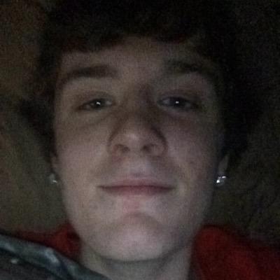 rioo_river's profile picture. 