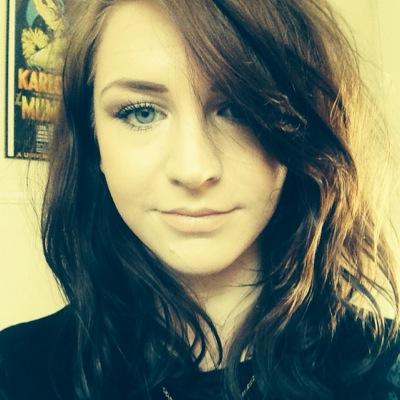 LucyInwood's profile picture. 