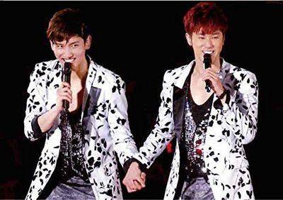 デビュー当時から東方神起❤神推し(≧∀≦)5人をこよなく愛してます！ Kぽ無しの人生はつまらない。 今は2PMに夢中☆ジュノくん♥大好き！！ヽ(´ー｀) いつも、あの笑顔と素晴らしい歌とパフォーマンスに感動✨✨ やられっぱなしの毎日あたしの元気の源です^_^ ヨロブン♩♪よろしくお願いします〜