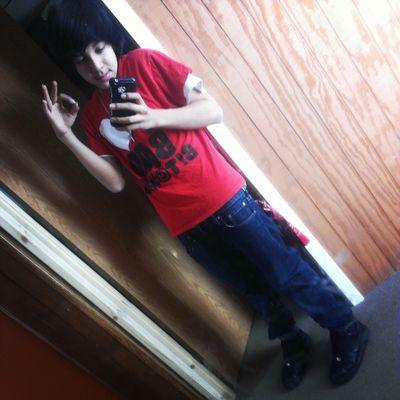 maldonadoabr16's profile picture. 16 years old  Snapchat: lil_smokey12 Kik: Abraham_mal