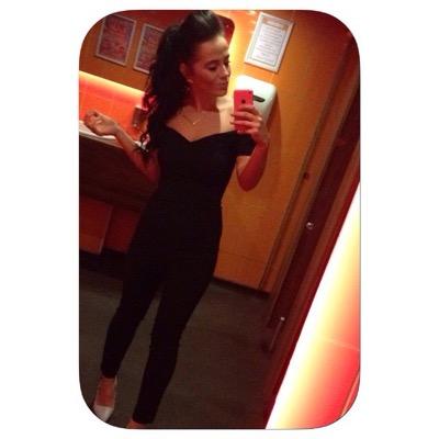 vickycullen19's profile picture. The Host ♔