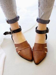 Jual sepatu Barang PO model,warna,ukuran,tinggi,bisa request :D berminat ? Invite 2a018256 | WA: 085798043331