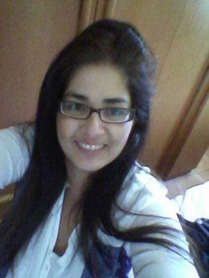Sou pessoa apaixonada por moda, tenho um blog a qual dou dica de moda desda roupa até os seus acessórios falo também como ter uma alimentação saudável.