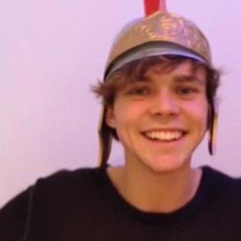 When will ashton irwin follow me