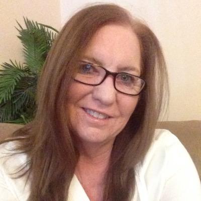 sarahm0710's profile picture. 