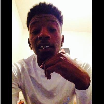 PoloHeaddArius's profile picture. i get money money get got $$$ add me on the snap @fresh.boidee  me on insta @dada_guapo