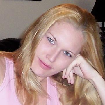 You found me! With a name like Desirée, is it any surprise that the crazy voices inside my head are channeled out into writing paranormal romance novels?