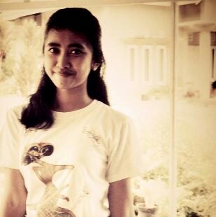 utiputea's profile picture. Tak ada yg lebih menyakitkan daripada mendengar seseorang hanya ingin Just A Friend ketika kamu ingin More Than Friend ,,,, #status,,   
invite me 25F1E88F