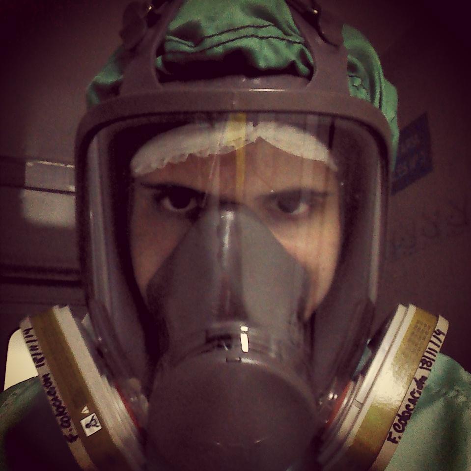 Soy químico y lo odio, solo quiero hacer muñequitos. Estudio cine y me preparo para una pandemia desde que ví Shaun Of The Dead.