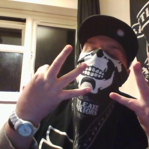 ItsDaKnuckleHed's profile picture. Self-confessed Hip-Hop fanatic/memorabilia collector/beat maker/melomaniac and Battleaxe Warrior #3288