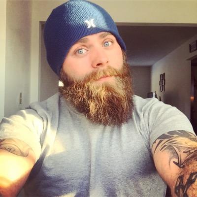 28 year old father of one, small town big dreams....??
