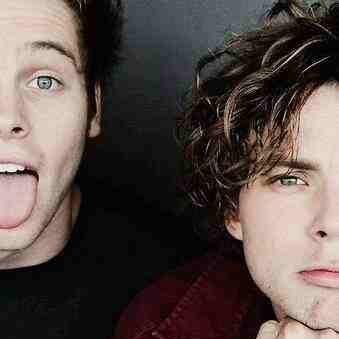 *~.~•*•~.~•*•~.~•*•~.~•*•~.~•*•~.~•*•~.~•*•~.~•* Sometimes the ♡ sees what is invisible to the eye.  ∞ 5SOS ∞
*•~.~•*•~.~•*•~.~•*•~.~•*•~.~••~.~•*•~.~•*•~.~•*