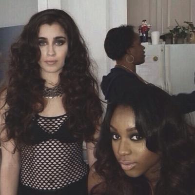 LAYOUTSXSEXY's profile picture. DM or @ me if you want a specific layout and I'll do my best (: