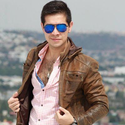 Fans de Victor Gonzalez @VictorGOfficial  ubiquense y denle seguir ❤