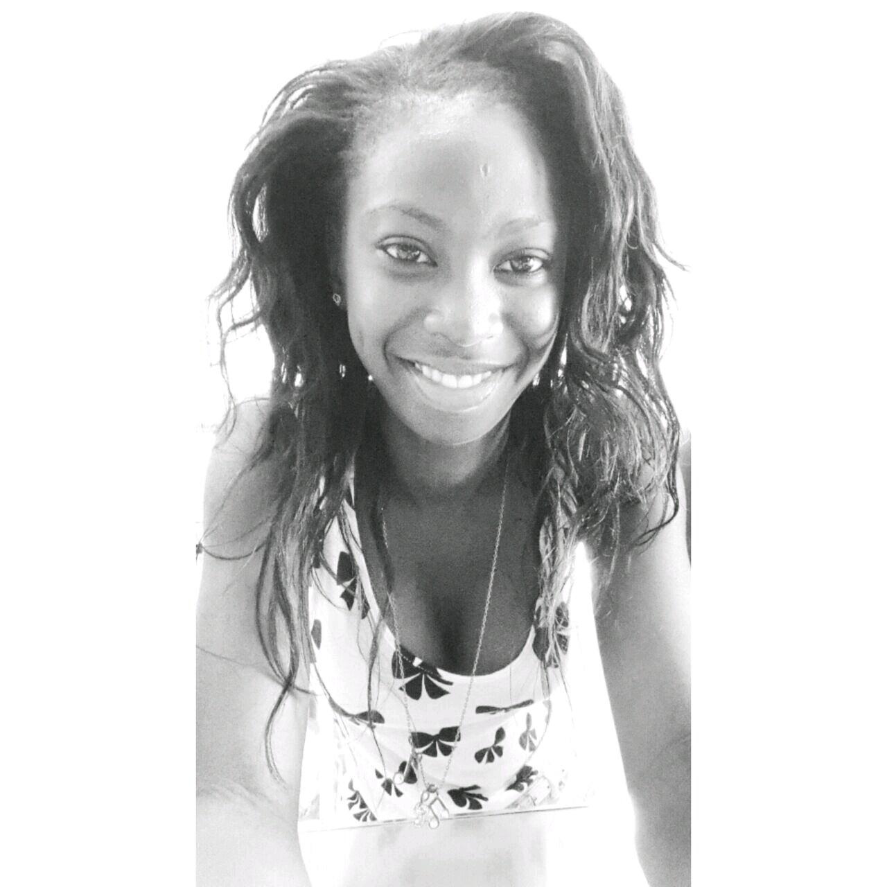 Britz_Lil_Red's profile picture. jAmAiCaN bEaUtY....  Good friendz and bright futures