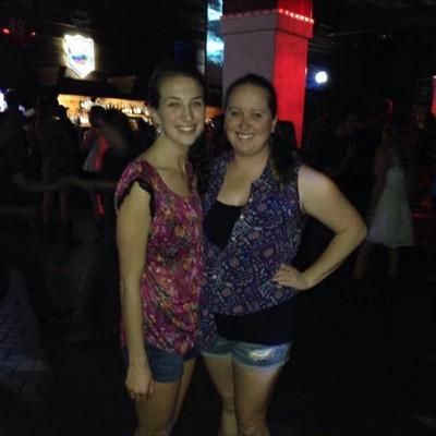 ilovecalpoly's profile picture. 