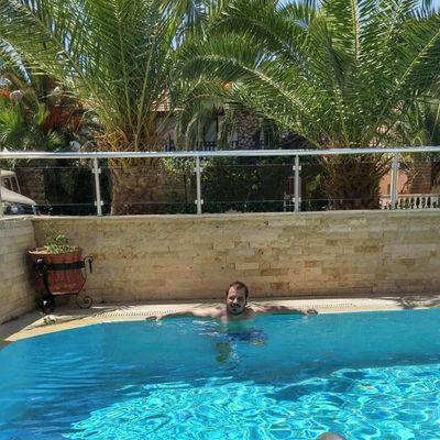 90_914's profile picture. 