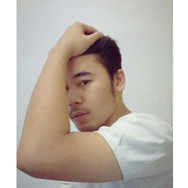 Renyah di luar, garing dan lembut di dalam. Grab me!. Iftaul@yahoo.co.id