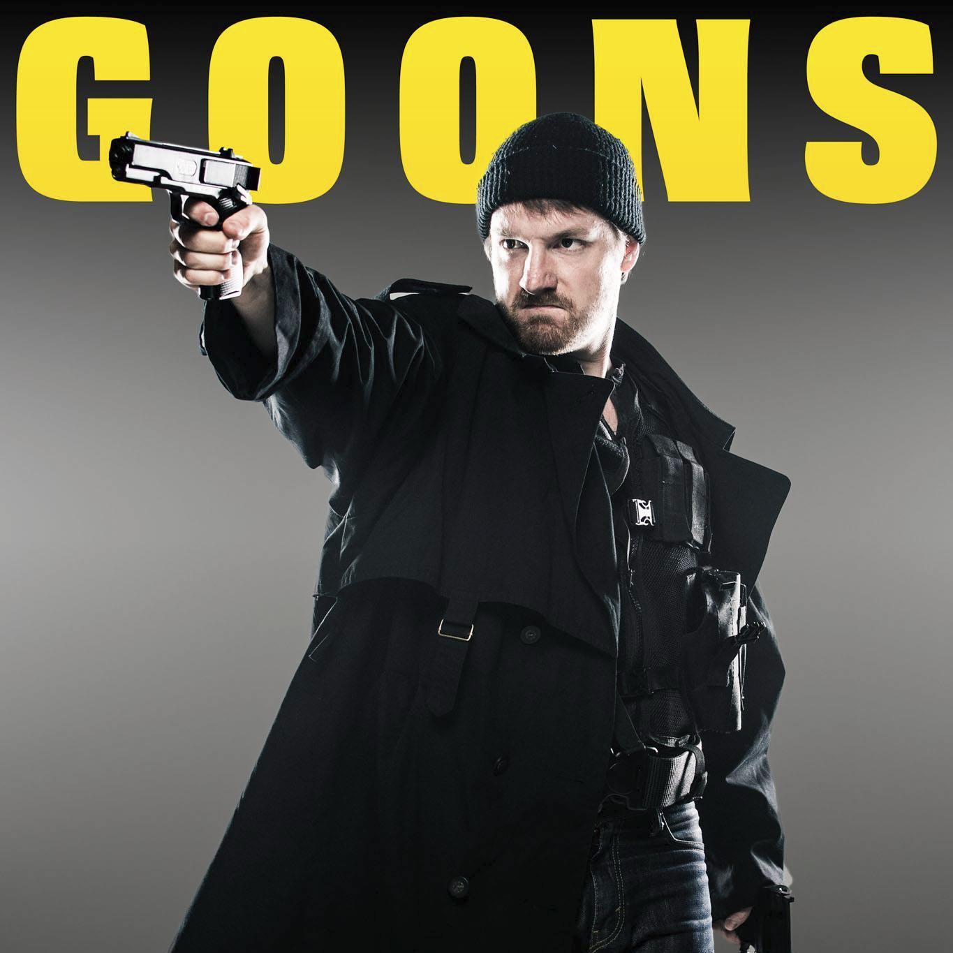 I'm the Brains of these Goons. You could say that Intellugents is my middle name. Weapons and teck are my speshulty.