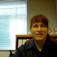 LindieNest's profile picture. 