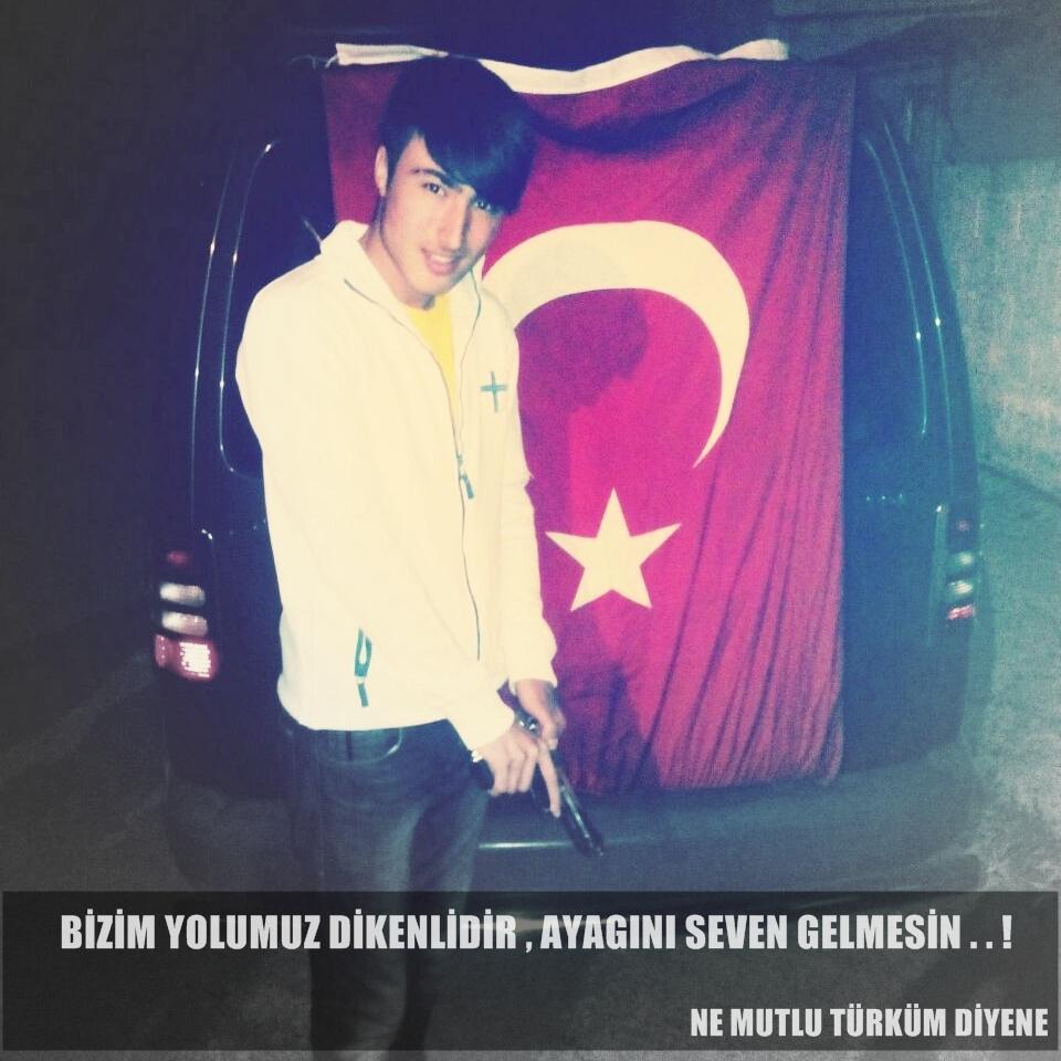 ∞ '' iLişkisi Var '' ∞ 
= #instagram.com/mehmetcant1 =
