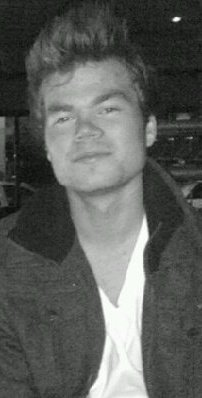 oli_30's profile picture. 