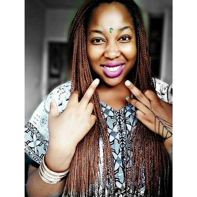 CEO of Random |Director of Laughter ☺|Editor of Charisma |A splitting image of a strong woman ♥ |iNtfombhi Yom_Swati™|Thick AF |Chiefs |Man U