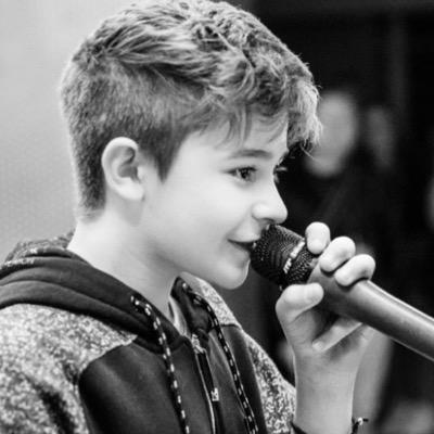 alphadog family fan account, bars and melody followed on 28.6.14 Retweeted on 10.7.14 messaged me on 20.7.14 Just be hopeful x