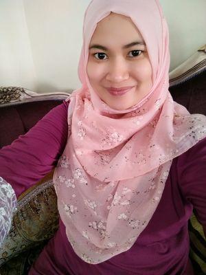 kynatahir's profile picture. just a simple girl with a simple life