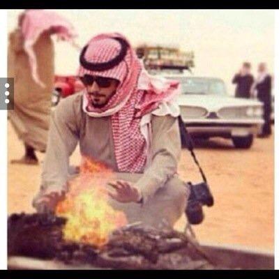 ﺎﻟزمن گلھہَ عجـاﯾب في عجـاﯾب گل يـوم أﺷوف لـي حآجھہَ ﺟديدﮬ