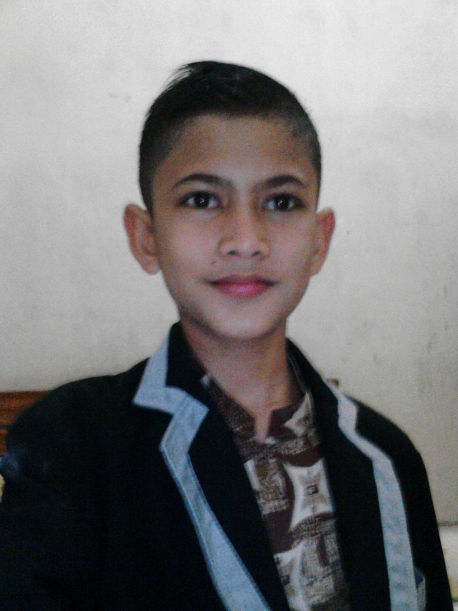 Hanya lelaki biasa☺