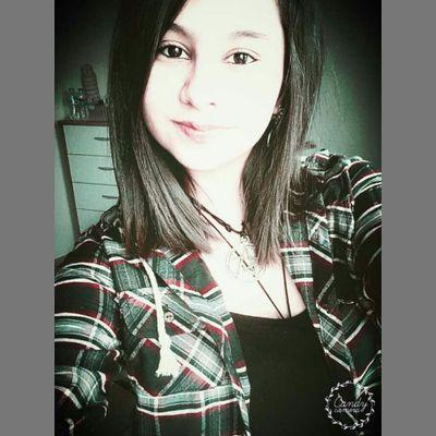 Bana mutluluk borcun var çocuk.