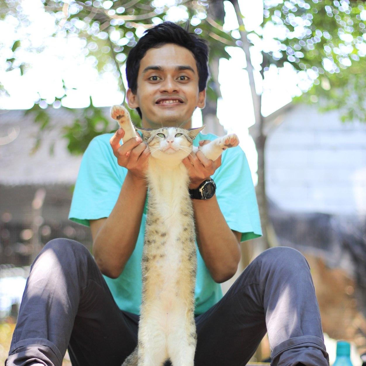 makhfudzafandi1's profile picture. Kleepppuuss