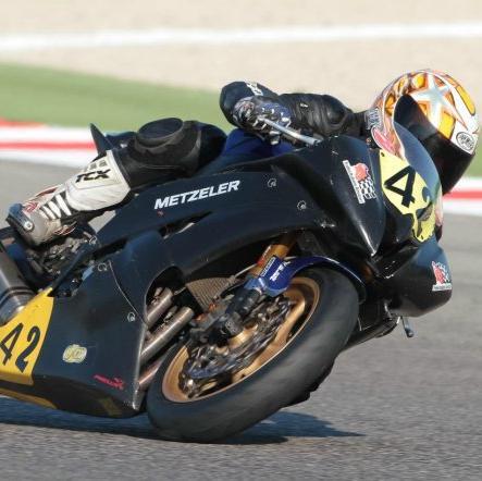 Game developer, hardcore gamer, motorcycle rider, snowboard addicted...four passion, one goal, improve!